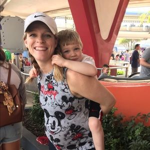 Meet your Posher, Anna